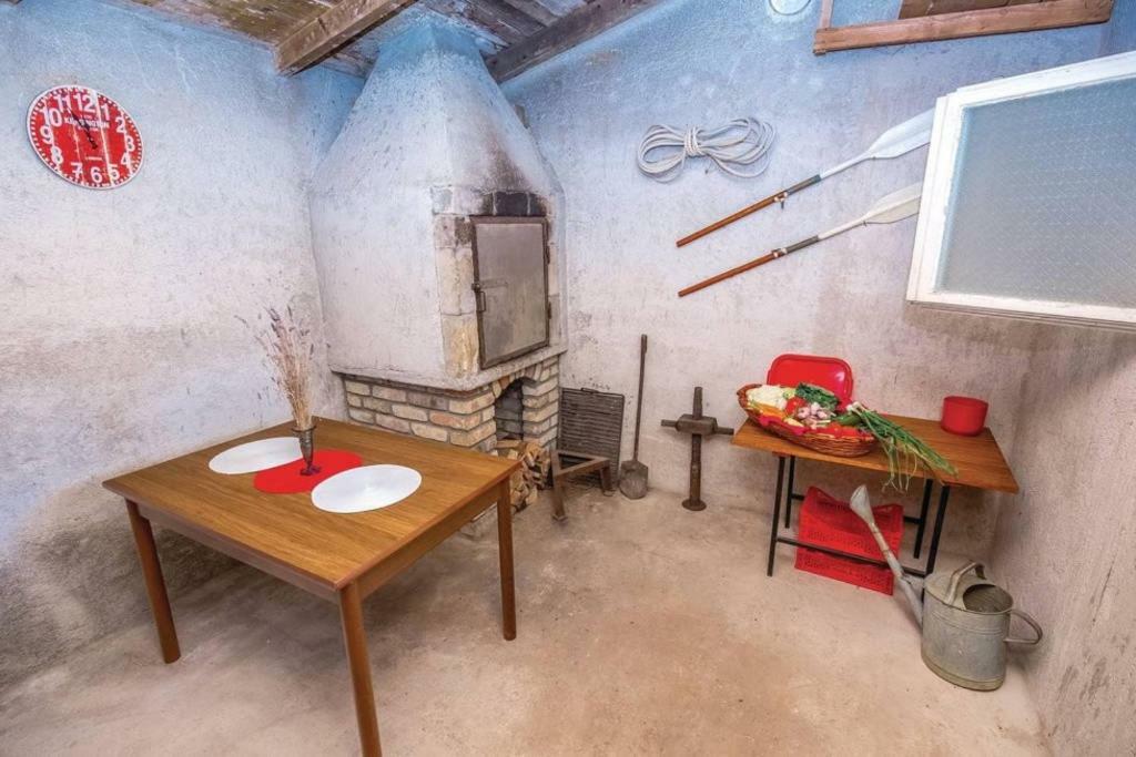 Apartment Laura كوسترينا المظهر الخارجي الصورة